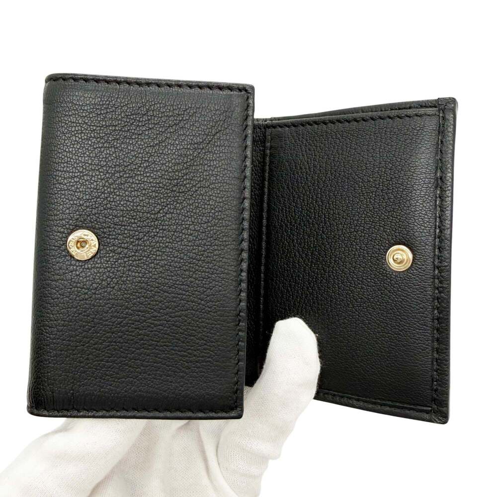 CHANEL Black Wallet - Picture 12 of 16